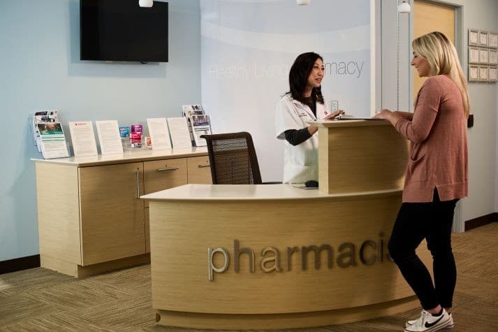 pharmacy intern in a pharmacy